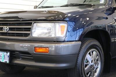 1995 Toyota T100 100% RUST FREE* EVERY SERVICE RECORD SINCE NEW* EVERY FLUID IS NEW* TRUCK IS IN NEW CONDITION IN AND OUT* ALL BOOKS & KEYS* 5-SPEED MANUAL* ORIGINAL BED LINER SINCE NEW - Photo 12 - Portland, OR 97230