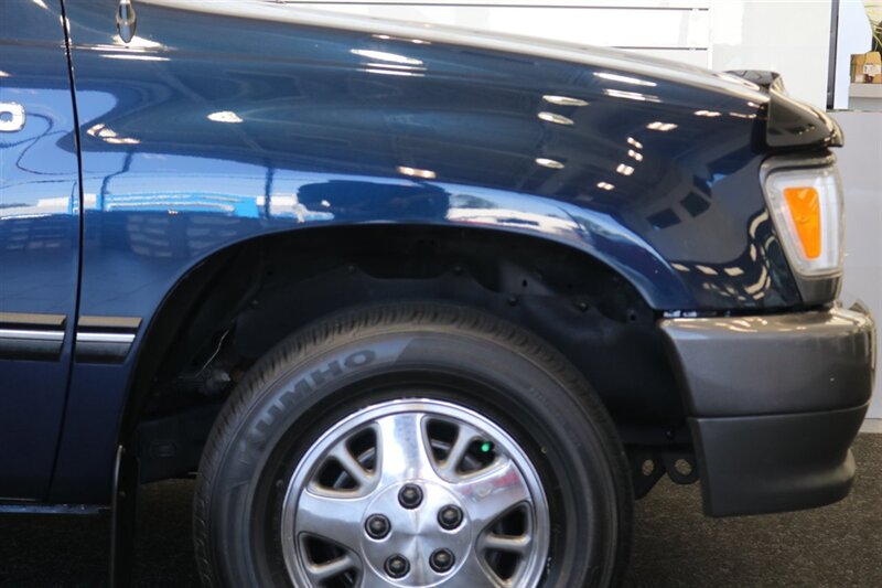 1995 Toyota T100 100% RUST FREE* EVERY SERVICE RECORD SINCE NEW* EVERY FLUID IS NEW* TRUCK IS IN NEW CONDITION IN AND OUT* ALL BOOKS & KEYS* 5-SPEED MANUAL* ORIGINAL BED LINER SINCE NEW - Photo 53 - Portland, OR 97230