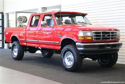 1997 Ford F-250 XLT  1-OWNER* 100% ORIGINAL IN EXCELLENT CONDITION* NEW 4 "BDS LIFT W/NEW 35 " BFG KO3 10-PLYs* ALCOAs* LIKE NEW BED* 100% RUST & CORROSION FREE* ALL BOOKS & WINDOW STICKER - Photo 2 - Portland, OR 97230