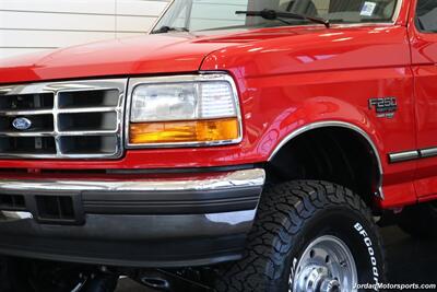 1997 Ford F-250 XLT  1-OWNER* 100% ORIGINAL IN EXCELLENT CONDITION* NEW 4 "BDS LIFT W/NEW 35 " BFG KO3 10-PLYs* ALCOAs* LIKE NEW BED* 100% RUST & CORROSION FREE* ALL BOOKS & WINDOW STICKER - Photo 12 - Portland, OR 97230