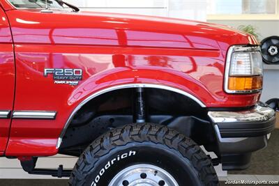 1997 Ford F-250 XLT  1-OWNER* 100% ORIGINAL IN EXCELLENT CONDITION* NEW 4 "BDS LIFT W/NEW 35 " BFG KO3 10-PLYs* ALCOAs* LIKE NEW BED* 100% RUST & CORROSION FREE* ALL BOOKS & WINDOW STICKER - Photo 47 - Portland, OR 97230