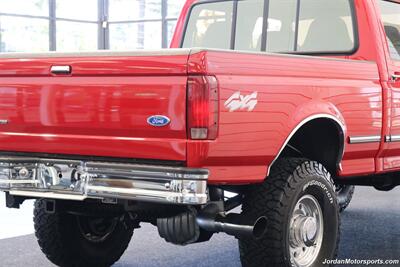1997 Ford F-250 XLT  1-OWNER* 100% ORIGINAL IN EXCELLENT CONDITION* NEW 4 "BDS LIFT W/NEW 35 " BFG KO3 10-PLYs* ALCOAs* LIKE NEW BED* 100% RUST & CORROSION FREE* ALL BOOKS & WINDOW STICKER - Photo 56 - Portland, OR 97230