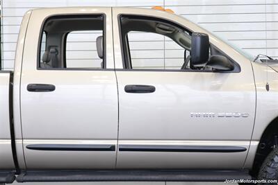 2005 Dodge Ram 3500 SLT 4dr Quad Cab  1-OWNER 100% RUST & CORROSION FREE* 5.9L HIGH OUTPUT CUMMINS* NEVER HAD 5TH WHEEL OR GOOSENECK* NEW 3 "BILSTEIN 5100 LEVEL LIFT W/NEW 35 " BFG KO3 10-PLYs* LEATHER LONG BED - Photo 51 - Portland, OR 97230