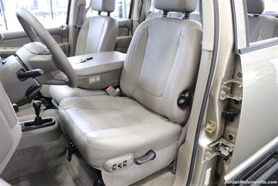 2005 Dodge Ram 3500 SLT 4dr Quad Cab  1-OWNER 100% RUST & CORROSION FREE* 5.9L HIGH OUTPUT CUMMINS* NEVER HAD 5TH WHEEL OR GOOSENECK* NEW 3 "BILSTEIN 5100 LEVEL LIFT W/NEW 35 " BFG KO3 10-PLYs* LEATHER LONG BED - Photo 21 - Portland, OR 97230