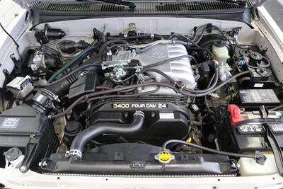 1997 Toyota 4Runner Limited 4dr Limited - Photo 14 - Portland, OR 97230