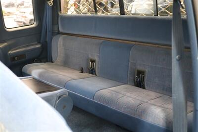 1997 Ford F-250 XLT  100% RUST FREE* 35K ACTUAL MILES& BIG BLOCK 460* NEW 33 " BFG KO3 10-PLY's* ALCOA'S* WARN HUBS* PROTECH HEADACHE RACK* LINEX BED LINER* TRAILER BRAKES* RUNNING BOARDS* COOLANT/AC /BRAKE FLUID FLUSH - Photo 18 - Portland, OR 97230