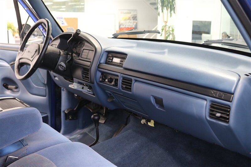 1997 Ford F-250 XLT  100% RUST FREE* 35K ACTUAL MILES& BIG BLOCK 460* NEW 33 " BFG KO3 10-PLY's* ALCOA'S* WARN HUBS* PROTECH HEADACHE RACK* LINEX BED LINER* TRAILER BRAKES* RUNNING BOARDS* COOLANT/AC /BRAKE FLUID FLUSH - Photo 90 - Portland, OR 97230