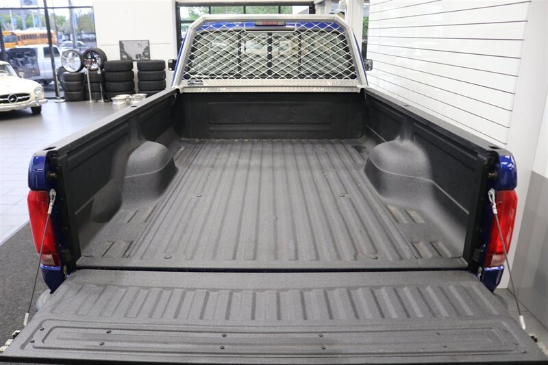 1997 Ford F-250 XLT  100% RUST FREE* 35K ACTUAL MILES& BIG BLOCK 460* NEW 33 " BFG KO3 10-PLY's* ALCOA'S* WARN HUBS* PROTECH HEADACHE RACK* LINEX BED LINER* TRAILER BRAKES* RUNNING BOARDS* COOLANT/AC /BRAKE FLUID FLUSH - Photo 50 - Portland, OR 97230