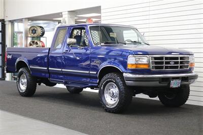 1997 Ford F-250 XLT  100% RUST FREE* 35K ACTUAL MILES& BIG BLOCK 460* NEW 33 " BFG KO3 10-PLY's* ALCOA'S* WARN HUBS* PROTECH HEADACHE RACK* LINEX BED LINER* TRAILER BRAKES* RUNNING BOARDS* COOLANT/AC /BRAKE FLUID FLUSH - Photo 2 - Portland, OR 97230