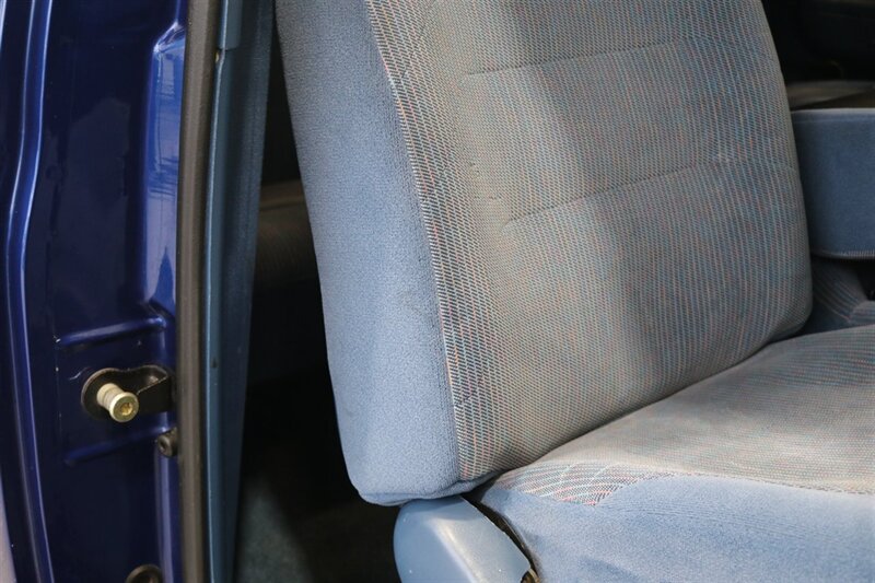 1997 Ford F-250 XLT  100% RUST FREE* 35K ACTUAL MILES& BIG BLOCK 460* NEW 33 " BFG KO3 10-PLY's* ALCOA'S* WARN HUBS* PROTECH HEADACHE RACK* LINEX BED LINER* TRAILER BRAKES* RUNNING BOARDS* COOLANT/AC /BRAKE FLUID FLUSH - Photo 73 - Portland, OR 97230