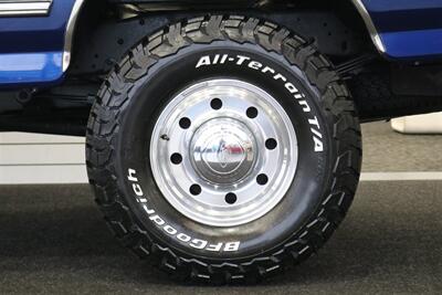 1997 Ford F-250 XLT  100% RUST FREE* 35K ACTUAL MILES& BIG BLOCK 460* NEW 33 " BFG KO3 10-PLY's* ALCOA'S* WARN HUBS* PROTECH HEADACHE RACK* LINEX BED LINER* TRAILER BRAKES* RUNNING BOARDS* COOLANT/AC /BRAKE FLUID FLUSH - Photo 42 - Portland, OR 97230