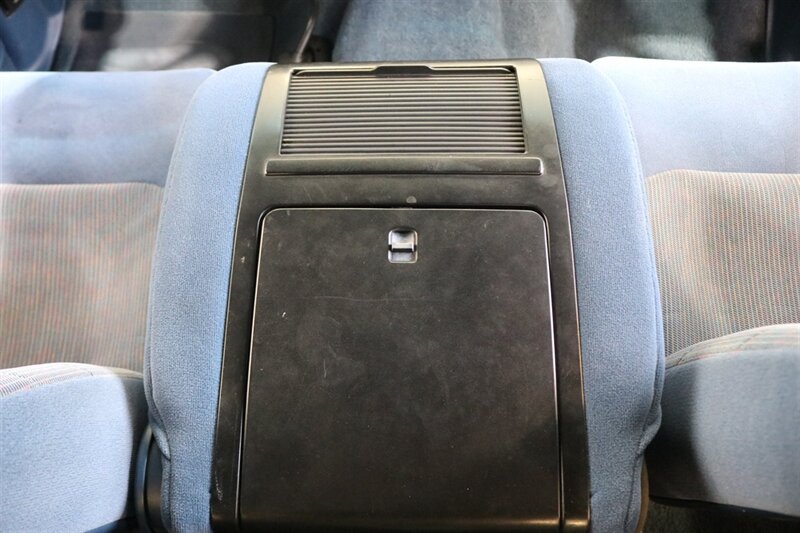 1997 Ford F-250 XLT  100% RUST FREE* 35K ACTUAL MILES& BIG BLOCK 460* NEW 33 " BFG KO3 10-PLY's* ALCOA'S* WARN HUBS* PROTECH HEADACHE RACK* LINEX BED LINER* TRAILER BRAKES* RUNNING BOARDS* COOLANT/AC /BRAKE FLUID FLUSH - Photo 84 - Portland, OR 97230