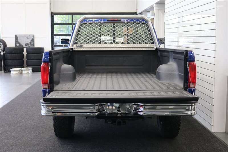 1997 Ford F-250 XLT  100% RUST FREE* 35K ACTUAL MILES& BIG BLOCK 460* NEW 33 " BFG KO3 10-PLY's* ALCOA'S* WARN HUBS* PROTECH HEADACHE RACK* LINEX BED LINER* TRAILER BRAKES* RUNNING BOARDS* COOLANT/AC /BRAKE FLUID FLUSH - Photo 15 - Portland, OR 97230