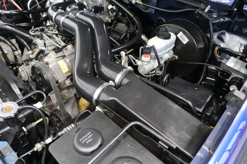 1997 Ford F-250 XLT  100% RUST FREE* 35K ACTUAL MILES& BIG BLOCK 460* NEW 33 " BFG KO3 10-PLY's* ALCOA'S* WARN HUBS* PROTECH HEADACHE RACK* LINEX BED LINER* TRAILER BRAKES* RUNNING BOARDS* COOLANT/AC /BRAKE FLUID FLUSH - Photo 39 - Portland, OR 97230