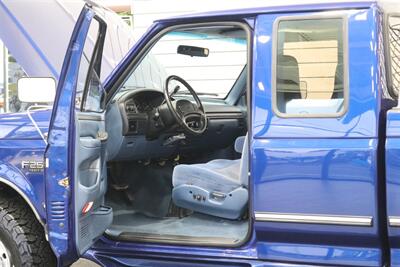 1997 Ford F-250 XLT  100% RUST FREE* 35K ACTUAL MILES& BIG BLOCK 460* NEW 33 " BFG KO3 10-PLY's* ALCOA'S* WARN HUBS* PROTECH HEADACHE RACK* LINEX BED LINER* TRAILER BRAKES* RUNNING BOARDS* COOLANT/AC /BRAKE FLUID FLUSH - Photo 52 - Portland, OR 97230