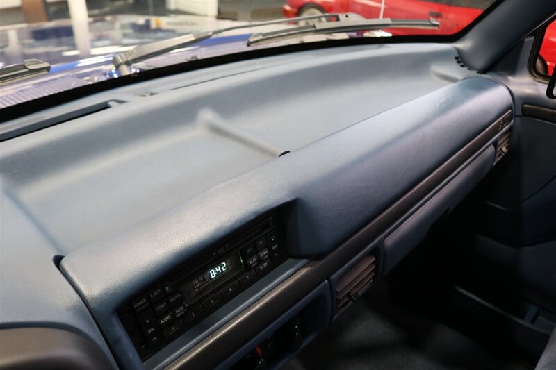 1997 Ford F-250 XLT  100% RUST FREE* 35K ACTUAL MILES& BIG BLOCK 460* NEW 33 " BFG KO3 10-PLY's* ALCOA'S* WARN HUBS* PROTECH HEADACHE RACK* LINEX BED LINER* TRAILER BRAKES* RUNNING BOARDS* COOLANT/AC /BRAKE FLUID FLUSH - Photo 92 - Portland, OR 97230