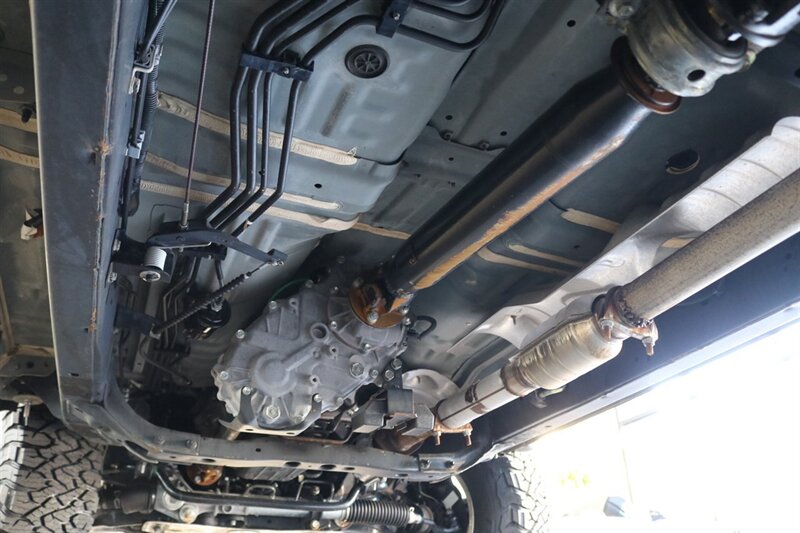 2004 Toyota Tacoma V6  100% RUST FREE* ONLY 33K MILES* REAR LOCKERS* SR5 PKG* NEW BILSTEIN TOYTEC LEVEL LIFT W/ 33 " BFG KO3s* NEW TIMING BELT-WATER PUMP SERVICE-TUNE UP-FLUIDS - Photo 25 - Portland, OR 97230
