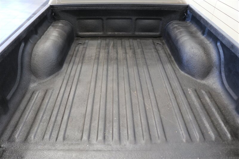 2004 Toyota Tacoma V6  100% RUST FREE* ONLY 33K MILES* REAR LOCKERS* SR5 PKG* NEW BILSTEIN TOYTEC LEVEL LIFT W/ 33 " BFG KO3s* NEW TIMING BELT-WATER PUMP SERVICE-TUNE UP-FLUIDS - Photo 46 - Portland, OR 97230