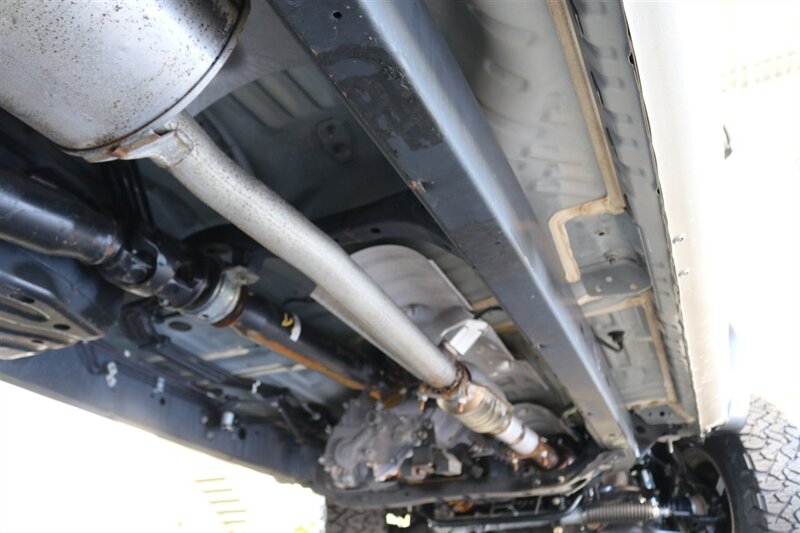 2004 Toyota Tacoma V6  100% RUST FREE* ONLY 33K MILES* REAR LOCKERS* SR5 PKG* NEW BILSTEIN TOYTEC LEVEL LIFT W/ 33 " BFG KO3s* NEW TIMING BELT-WATER PUMP SERVICE-TUNE UP-FLUIDS - Photo 22 - Portland, OR 97230