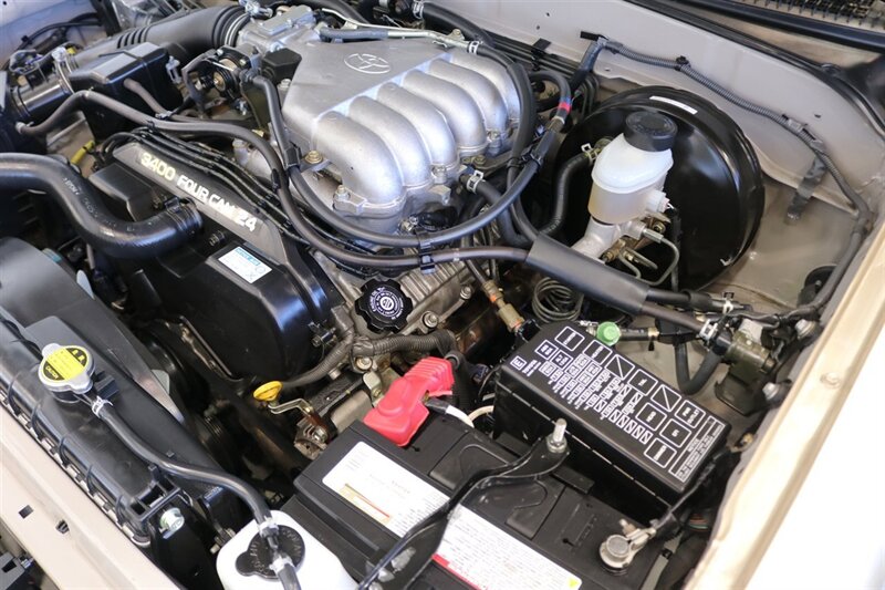 2004 Toyota Tacoma V6  100% RUST FREE* ONLY 33K MILES* REAR LOCKERS* SR5 PKG* NEW BILSTEIN TOYTEC LEVEL LIFT W/ 33 " BFG KO3s* NEW TIMING BELT-WATER PUMP SERVICE-TUNE UP-FLUIDS - Photo 39 - Portland, OR 97230