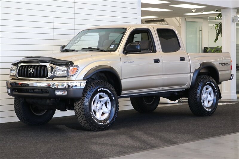 2004 Toyota Tacoma V6  100% RUST FREE* ONLY 33K MILES* REAR LOCKERS* SR5 PKG* NEW BILSTEIN TOYTEC LEVEL LIFT W/ 33