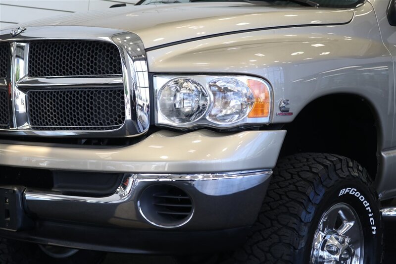 2005 Dodge Ram 3500 SLT LONG BED* 100% RUST FREE* NEW 3 " CARLI LEVEL LIFT* NEW BILSTEIN 5100 SERIES SHOCKS & STEERING STABILIZER* NEW 35 " BFG KO3 12-PLYs* BANKS RAM AIR POWER PKG* REAR AIR BAGS* SPRAY IN BED LINER - Photo 12 - Portland, OR 97230