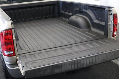 2005 Dodge Ram 3500 SLT LONG BED* 100% RUST FREE* NEW 3 " CARLI LEVEL LIFT* NEW BILSTEIN 5100 SERIES SHOCKS & STEERING STABILIZER* NEW 35 " BFG KO3 12-PLYs* BANKS RAM AIR POWER PKG* REAR AIR BAGS* SPRAY IN BED LINER - Photo 44 - Portland, OR 97230