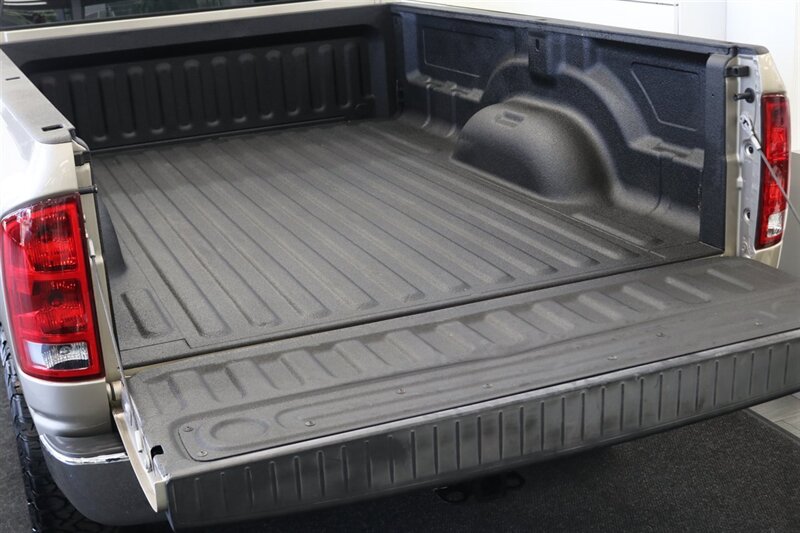 2005 Dodge Ram 3500 SLT LONG BED* 100% RUST FREE* NEW 3 " CARLI LEVEL LIFT* NEW BILSTEIN 5100 SERIES SHOCKS & STEERING STABILIZER* NEW 35 " BFG KO3 12-PLYs* BANKS RAM AIR POWER PKG* REAR AIR BAGS* SPRAY IN BED LINER - Photo 44 - Portland, OR 97230