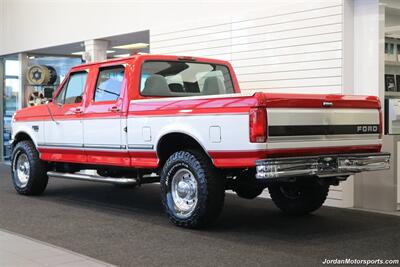 1996 Ford F-250 XLT  1-OREGON OWNER* 0-RUST* CREW CAB SHORT BED* 5-SPEED MANUAL* NEW 33 "BFG KO3 10-PLYs* ALL ORIGINAL IN 100% EXCELLENT CONDITION* COLLECTOR QUALITY* ALL BOOKS & WINDOW STICKER - Photo 5 - Portland, OR 97230