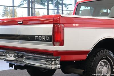 1996 Ford F-250 XLT  1-OREGON OWNER* 0-RUST* CREW CAB SHORT BED* 5-SPEED MANUAL* NEW 33 "BFG KO3 10-PLYs* ALL ORIGINAL IN 100% EXCELLENT CONDITION* COLLECTOR QUALITY* ALL BOOKS & WINDOW STICKER - Photo 25 - Portland, OR 97230