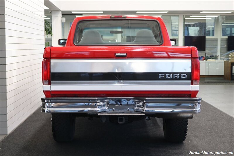 1996 Ford F-250 XLT  1-OREGON OWNER* 0-RUST* CREW CAB SHORT BED* 5-SPEED MANUAL* NEW 33 "BFG KO3 10-PLYs* ALL ORIGINAL IN 100% EXCELLENT CONDITION* COLLECTOR QUALITY* ALL BOOKS & WINDOW STICKER - Photo 8 - Portland, OR 97230