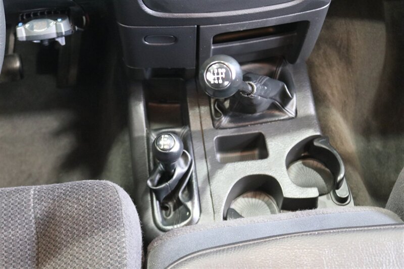 2003 Dodge Ram 2500 SLT 4dr Quad Cab SLT  1-OWNER* 6-SPEED MANUAL NV5600* 5.9L HO* 100% RUST FREE* NEW 3 "LEVEL KIT W/ NEW 35 " BFG KO3 12-PLY* NEW 17 "PRO COMPS* FULLY SERVICED* LIKE NEW IN & OUT* FULL PAINT MATCH BUMPERS-GRILLE - Photo 90 - Portland, OR 97230