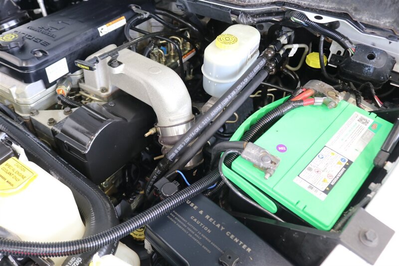 2003 Dodge Ram 2500 SLT 4dr Quad Cab SLT  1-OWNER* 6-SPEED MANUAL NV5600* 5.9L HO* 100% RUST FREE* NEW 3 "LEVEL KIT W/ NEW 35 " BFG KO3 12-PLY* NEW 17 "PRO COMPS* FULLY SERVICED* LIKE NEW IN & OUT* FULL PAINT MATCH BUMPERS-GRILLE - Photo 39 - Portland, OR 97230