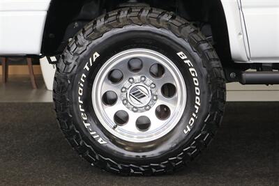 2003 Dodge Ram 2500 SLT 4dr Quad Cab SLT  1-OWNER* 6-SPEED MANUAL NV5600* 5.9L HO* 100% RUST FREE* NEW 3 "LEVEL KIT W/ NEW 35 " BFG KO3 12-PLY* NEW 17 "PRO COMPS* FULLY SERVICED* LIKE NEW IN & OUT* FULL PAINT MATCH BUMPERS-GRILLE - Photo 20 - Portland, OR 97230