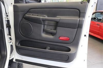 2003 Dodge Ram 2500 SLT 4dr Quad Cab SLT  1-OWNER* 6-SPEED MANUAL NV5600* 5.9L HO* 100% RUST FREE* NEW 3 "LEVEL KIT W/ NEW 35 " BFG KO3 12-PLY* NEW 17 "PRO COMPS* FULLY SERVICED* LIKE NEW IN & OUT* FULL PAINT MATCH BUMPERS-GRILLE - Photo 65 - Portland, OR 97230