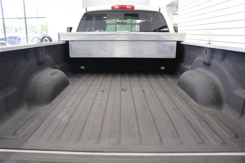 2003 Dodge Ram 2500 SLT 4dr Quad Cab SLT  1-OWNER* 6-SPEED MANUAL NV5600* 5.9L HO* 100% RUST FREE* NEW 3 "LEVEL KIT W/ NEW 35 " BFG KO3 12-PLY* NEW 17 "PRO COMPS* FULLY SERVICED* LIKE NEW IN & OUT* FULL PAINT MATCH BUMPERS-GRILLE - Photo 44 - Portland, OR 97230