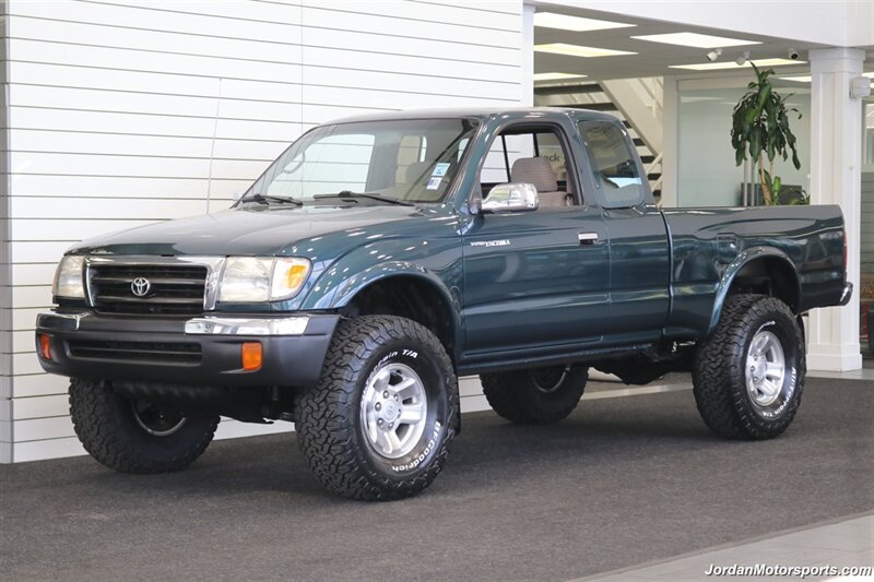 1998 Toyota Tacoma Limited  5-SPEED MANUAL* 66K ACTUAL MILES* 1-OWNER W/ 0-RUST* NEW TIMING BELT-WATER PUMP SERVICE* NEW BILSTEIN LEVEL KIT* NEW 33 " BFG KO2 TIRES* SUN ROOF - Photo 3 - Portland, OR 97230