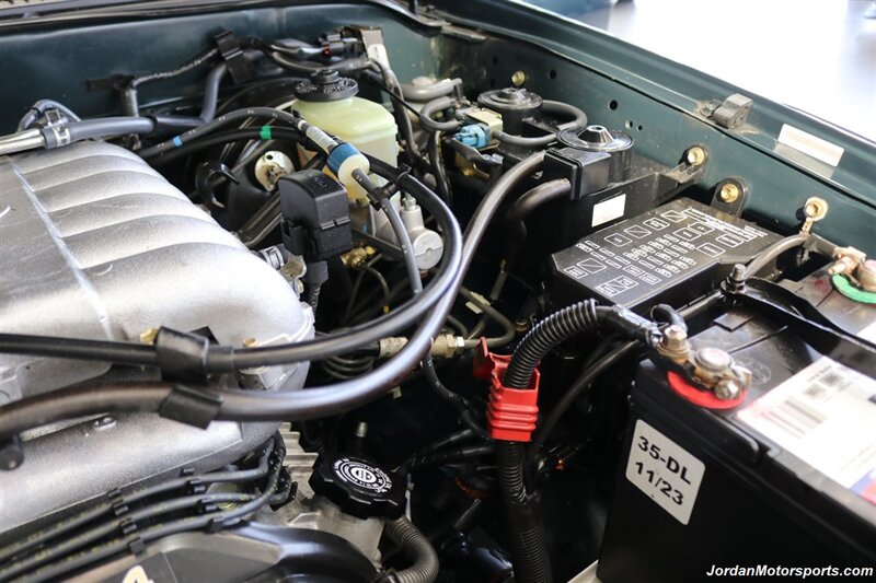 1998 Toyota Tacoma Limited  5-SPEED MANUAL* 66K ACTUAL MILES* 1-OWNER W/ 0-RUST* NEW TIMING BELT-WATER PUMP SERVICE* NEW BILSTEIN LEVEL KIT* NEW 33 " BFG KO2 TIRES* SUN ROOF - Photo 45 - Portland, OR 97230