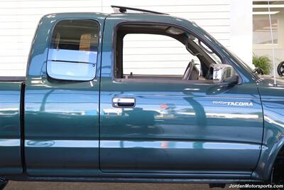 1998 Toyota Tacoma Limited  5-SPEED MANUAL* 66K ACTUAL MILES* 1-OWNER W/ 0-RUST* NEW TIMING BELT-WATER PUMP SERVICE* NEW BILSTEIN LEVEL KIT* NEW 33 " BFG KO2 TIRES* SUN ROOF - Photo 59 - Portland, OR 97230