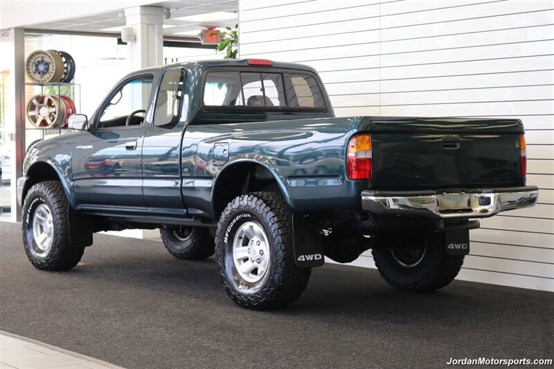 1998 Toyota Tacoma Limited  5-SPEED MANUAL* 66K ACTUAL MILES* 1-OWNER W/ 0-RUST* NEW TIMING BELT-WATER PUMP SERVICE* NEW BILSTEIN LEVEL KIT* NEW 33 " BFG KO2 TIRES* SUN ROOF - Photo 6 - Portland, OR 97230