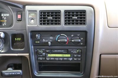 1998 Toyota Tacoma Limited  5-SPEED MANUAL* 66K ACTUAL MILES* 1-OWNER W/ 0-RUST* NEW TIMING BELT-WATER PUMP SERVICE* NEW BILSTEIN LEVEL KIT* NEW 33 " BFG KO2 TIRES* SUN ROOF - Photo 89 - Portland, OR 97230