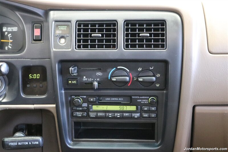 1998 Toyota Tacoma Limited  5-SPEED MANUAL* 66K ACTUAL MILES* 1-OWNER W/ 0-RUST* NEW TIMING BELT-WATER PUMP SERVICE* NEW BILSTEIN LEVEL KIT* NEW 33 " BFG KO2 TIRES* SUN ROOF - Photo 89 - Portland, OR 97230