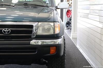 1998 Toyota Tacoma Limited  5-SPEED MANUAL* 66K ACTUAL MILES* 1-OWNER W/ 0-RUST* NEW TIMING BELT-WATER PUMP SERVICE* NEW BILSTEIN LEVEL KIT* NEW 33 " BFG KO2 TIRES* SUN ROOF - Photo 64 - Portland, OR 97230