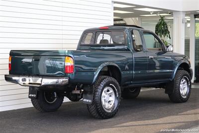 1998 Toyota Tacoma Limited  5-SPEED MANUAL* 66K ACTUAL MILES* 1-OWNER W/ 0-RUST* NEW TIMING BELT-WATER PUMP SERVICE* NEW BILSTEIN LEVEL KIT* NEW 33 " BFG KO2 TIRES* SUN ROOF - Photo 7 - Portland, OR 97230