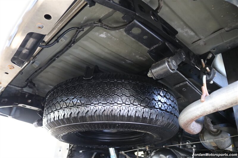 1998 Toyota Tacoma Limited  5-SPEED MANUAL* 66K ACTUAL MILES* 1-OWNER W/ 0-RUST* NEW TIMING BELT-WATER PUMP SERVICE* NEW BILSTEIN LEVEL KIT* NEW 33 " BFG KO2 TIRES* SUN ROOF - Photo 31 - Portland, OR 97230