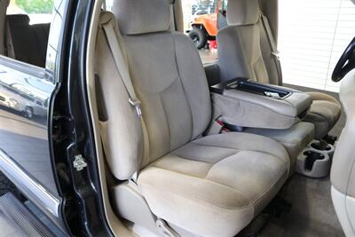 2005 GMC Yukon 2500 SLE  9-PASSENGER* 4X4* 100% RUST FREE* 6.0L VORTEC* NEW 2.5 "LEVEL KIT W/NEW 33 " BFG KO3 10-PLYS* FULL FRESH SERVICE W/ NEW FLUIDS* REAR AIR* SHOWS LIKE NEW* NO PETS / NON-SMOKER* 2-KEYS - Photo 17 - Portland, OR 97230