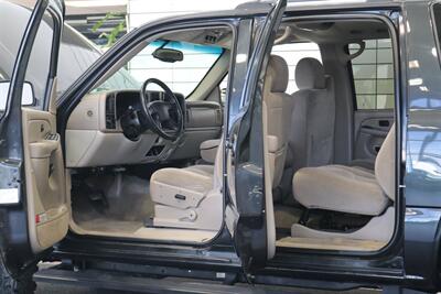 2005 GMC Yukon 2500 SLE  9-PASSENGER* 4X4* 100% RUST FREE* 6.0L VORTEC* NEW 2.5 "LEVEL KIT W/NEW 33 " BFG KO3 10-PLYS* FULL FRESH SERVICE W/ NEW FLUIDS* REAR AIR* SHOWS LIKE NEW* NO PETS / NON-SMOKER* 2-KEYS - Photo 46 - Portland, OR 97230