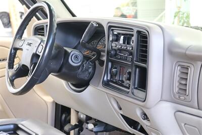 2005 GMC Yukon 2500 SLE  9-PASSENGER* 4X4* 100% RUST FREE* 6.0L VORTEC* NEW 2.5 "LEVEL KIT W/NEW 33 " BFG KO3 10-PLYS* FULL FRESH SERVICE W/ NEW FLUIDS* REAR AIR* SHOWS LIKE NEW* NO PETS / NON-SMOKER* 2-KEYS - Photo 75 - Portland, OR 97230