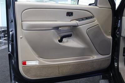 2005 GMC Yukon 2500 SLE  9-PASSENGER* 4X4* 100% RUST FREE* 6.0L VORTEC* NEW 2.5 "LEVEL KIT W/NEW 33 " BFG KO3 10-PLYS* FULL FRESH SERVICE W/ NEW FLUIDS* REAR AIR* SHOWS LIKE NEW* NO PETS / NON-SMOKER* 2-KEYS - Photo 62 - Portland, OR 97230