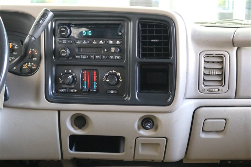 2005 GMC Yukon 2500 SLE  9-PASSENGER* 4X4* 100% RUST FREE* 6.0L VORTEC* NEW 2.5 "LEVEL KIT W/NEW 33 " BFG KO3 10-PLYS* FULL FRESH SERVICE W/ NEW FLUIDS* REAR AIR* SHOWS LIKE NEW* NO PETS / NON-SMOKER* 2-KEYS - Photo 81 - Portland, OR 97230